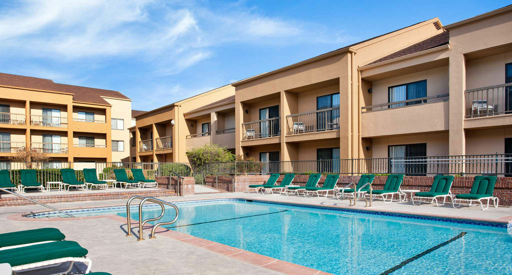 Courtyard Sacramento Rancho Cordova Hotel Exterior photo